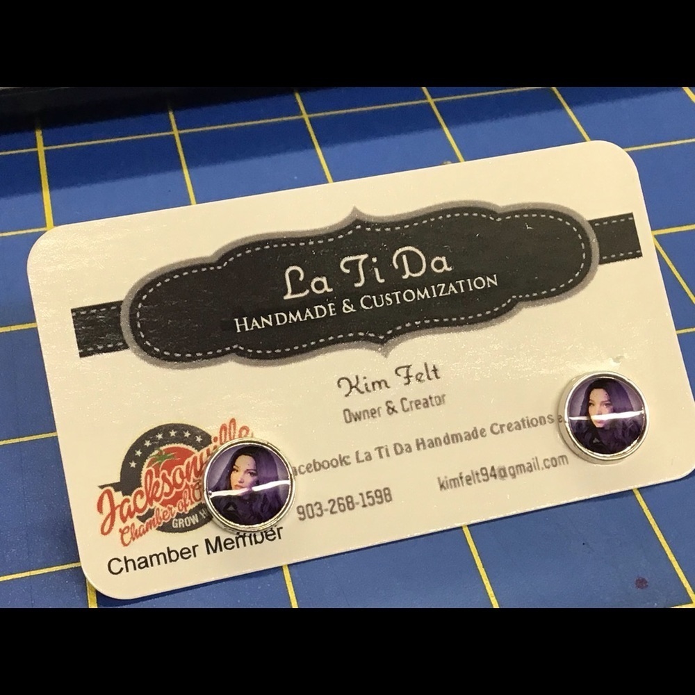 The Descendants Character Earrings Hypoallergenic